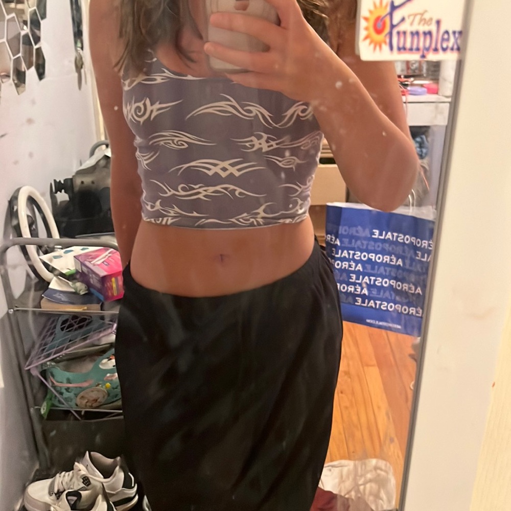 crop top